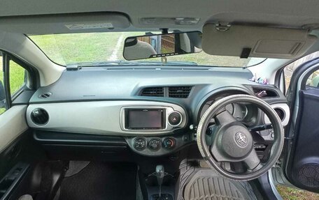 Toyota Vitz, 2013 год, 610 000 рублей, 23 фотография