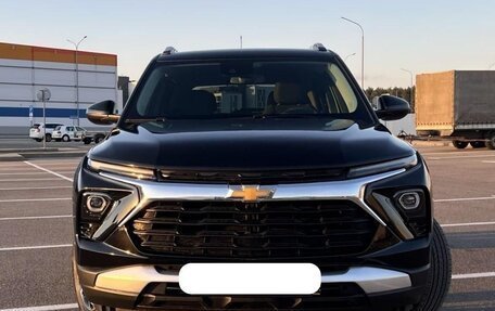 Chevrolet TrailBlazer, 2023 год, 2 000 000 рублей, 2 фотография