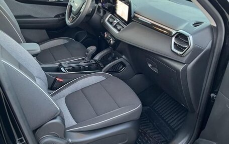 Chevrolet TrailBlazer, 2023 год, 2 000 000 рублей, 10 фотография