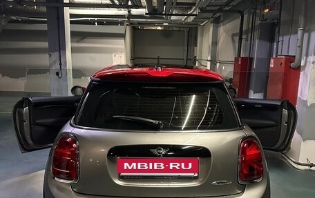 MINI Hatch, 2017 год, 1 890 000 рублей, 5 фотография