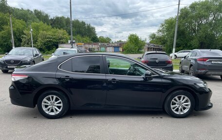 Toyota Camry, 2020 год, 2 900 000 рублей, 3 фотография
