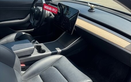 Tesla Model 3 I, 2018 год, 2 639 000 рублей, 9 фотография