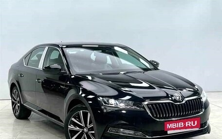 Skoda Superb III рестайлинг, 2025 год, 2 599 000 рублей, 4 фотография