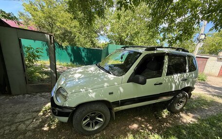 Chevrolet Niva I рестайлинг, 2003 год, 270 000 рублей, 6 фотография