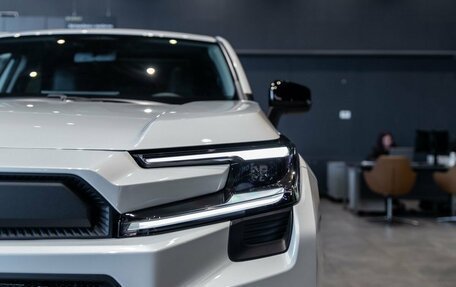Toyota RAV4, 2025 год, 4 540 000 рублей, 6 фотография