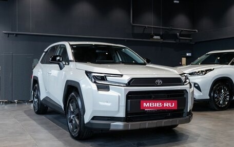 Toyota RAV4, 2025 год, 4 540 000 рублей, 2 фотография