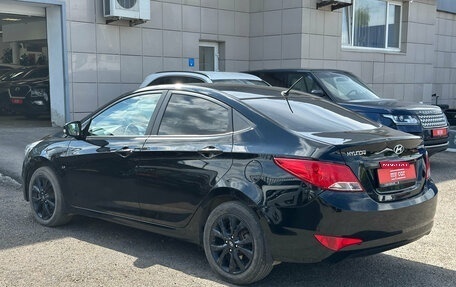 Hyundai Solaris II рестайлинг, 2015 год, 1 050 000 рублей, 4 фотография
