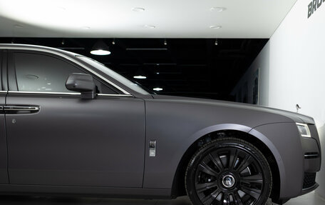 Rolls-Royce Ghost Series II рестайлинг, 2021 год, 29 990 000 рублей, 40 фотография