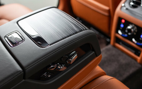 Rolls-Royce Ghost Series II рестайлинг, 2021 год, 29 990 000 рублей, 33 фотография