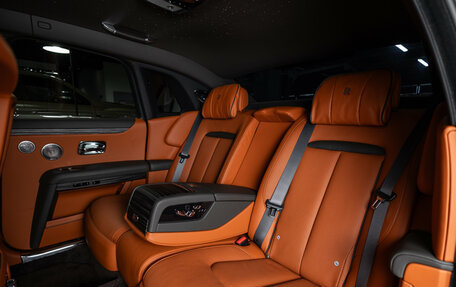 Rolls-Royce Ghost Series II рестайлинг, 2021 год, 29 990 000 рублей, 35 фотография