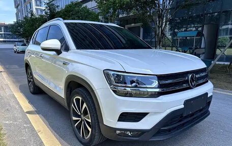 Volkswagen Tharu, 2023 год, 2 100 007 рублей, 2 фотография