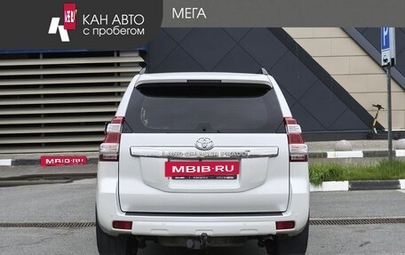 Toyota Land Cruiser Prado 150 рестайлинг 2, 2014 год, 3 438 000 рублей, 4 фотография