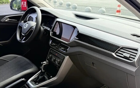 Volkswagen T-Cross I, 2022 год, 1 790 008 рублей, 17 фотография