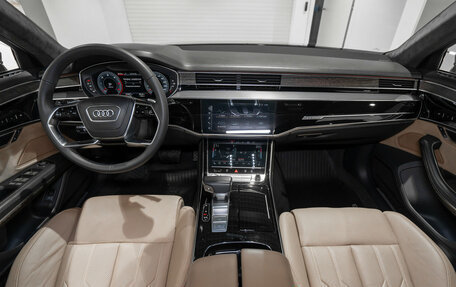 Audi A8, 2019 год, 4 900 000 рублей, 8 фотография