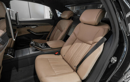 Audi A8, 2019 год, 4 900 000 рублей, 12 фотография