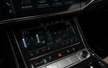 Audi A8, 2019 год, 4 900 000 рублей, 18 фотография