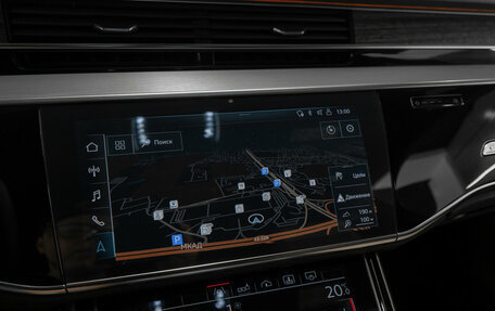 Audi A8, 2019 год, 4 900 000 рублей, 21 фотография