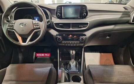 Hyundai Tucson III, 2020 год, 2 390 000 рублей, 12 фотография