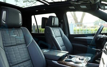 Cadillac Escalade V, 2026 год, 20 417 000 рублей, 9 фотография
