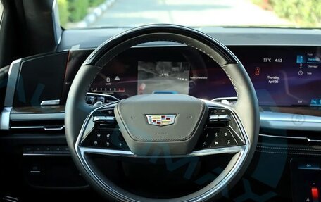 Cadillac Escalade V, 2026 год, 20 417 000 рублей, 7 фотография
