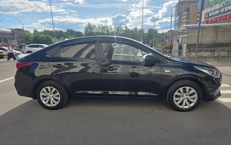 Hyundai Solaris II рестайлинг, 2018 год, 1 100 000 рублей, 2 фотография