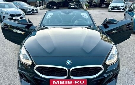 BMW Z4, 2025 год, 7 240 000 рублей, 2 фотография