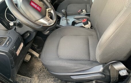 Hyundai ix35 I рестайлинг, 2011 год, 750 000 рублей, 22 фотография