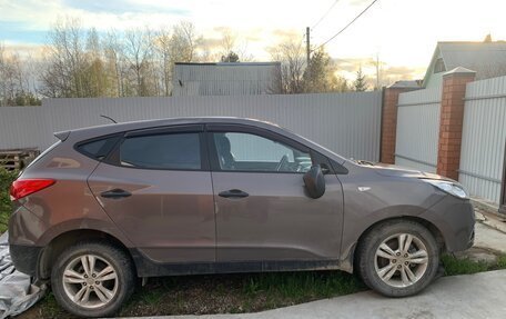 Hyundai ix35 I рестайлинг, 2011 год, 750 000 рублей, 37 фотография