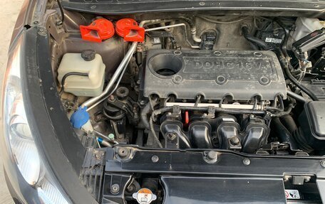 Hyundai ix35 I рестайлинг, 2011 год, 750 000 рублей, 33 фотография