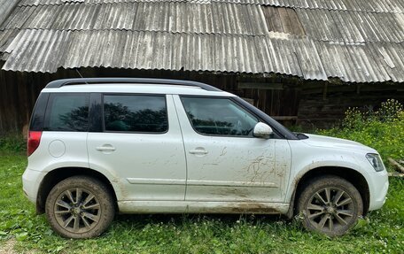 Skoda Yeti I рестайлинг, 2014 год, 1 550 000 рублей, 15 фотография