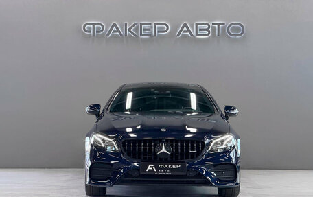 Mercedes-Benz E-Класс, 2018 год, 3 400 000 рублей, 5 фотография