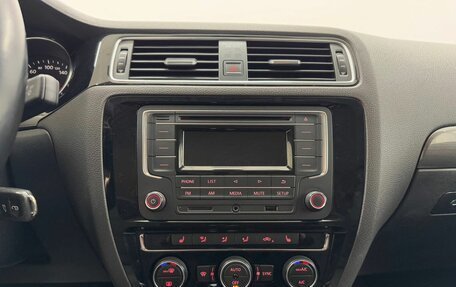 Volkswagen Jetta VI, 2016 год, 1 299 000 рублей, 12 фотография