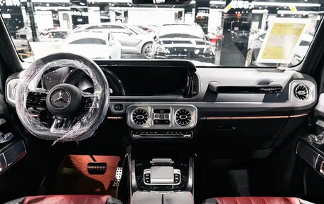 Mercedes-Benz G-Класс AMG, 2025 год, 21 000 000 рублей, 5 фотография