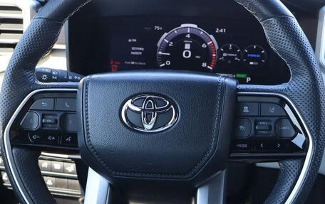 Toyota Sequoia, 2024 год, 11 440 469 рублей, 9 фотография