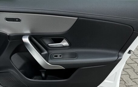 Mercedes-Benz CLA, 2020 год, 2 739 000 рублей, 12 фотография