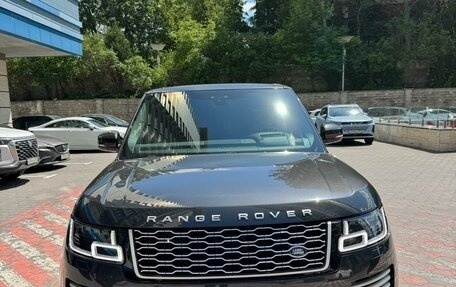 Land Rover Range Rover IV рестайлинг, 2021 год, 10 999 999 рублей, 1 фотография
