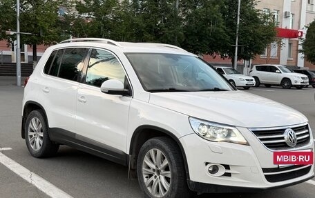 Volkswagen Tiguan I, 2010 год, 1 250 000 рублей, 2 фотография