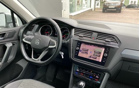 Volkswagen Tiguan II, 2020 год, 3 099 000 рублей, 9 фотография