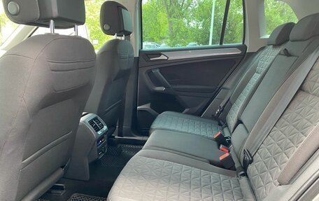 Volkswagen Tiguan II, 2020 год, 3 099 000 рублей, 14 фотография