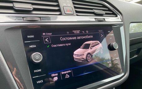 Volkswagen Tiguan II, 2020 год, 3 099 000 рублей, 18 фотография