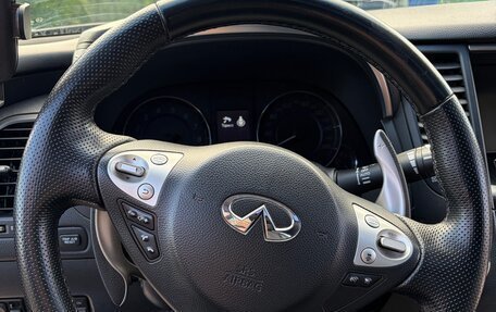 Infiniti FX II, 2012 год, 2 000 000 рублей, 12 фотография