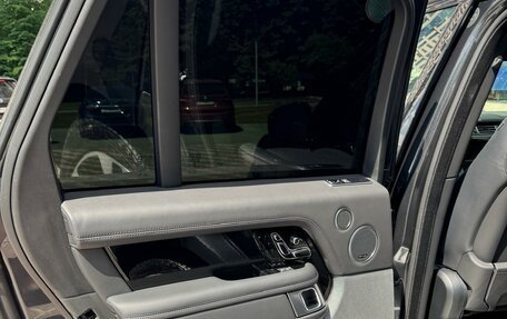 Land Rover Range Rover IV рестайлинг, 2021 год, 10 999 999 рублей, 18 фотография