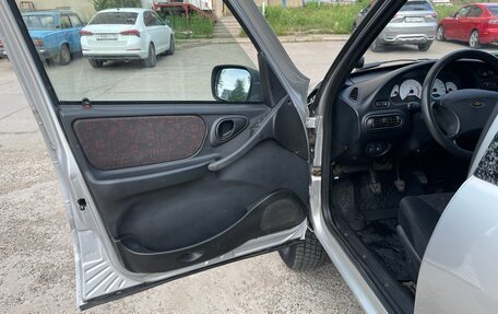 Chevrolet Niva I рестайлинг, 2006 год, 380 000 рублей, 10 фотография