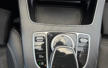 Mercedes-Benz E-Класс, 2019 год, 4 000 000 рублей, 8 фотография