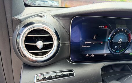 Mercedes-Benz E-Класс, 2019 год, 4 000 000 рублей, 11 фотография