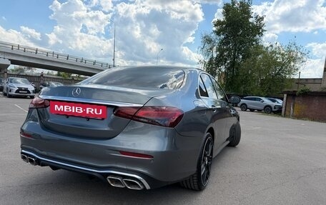 Mercedes-Benz E-Класс, 2019 год, 4 000 000 рублей, 3 фотография