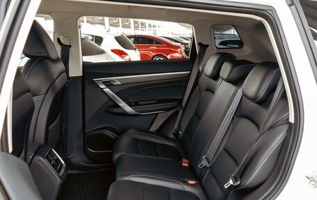 Geely Atlas, 2022 год, 1 725 000 рублей, 18 фотография