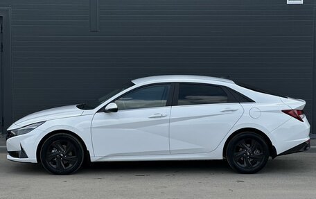 Hyundai Elantra, 2021 год, 2 099 000 рублей, 8 фотография