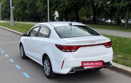 KIA Rio IV, 2021 год, 1 540 000 рублей, 10 фотография