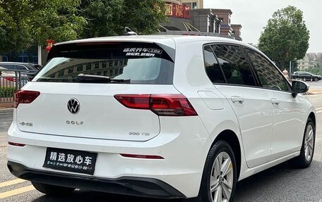 Volkswagen Golf VIII, 2022 год, 1 230 173 рублей, 5 фотография